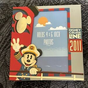 Disney Cruise Line 2011 4x6 photo album